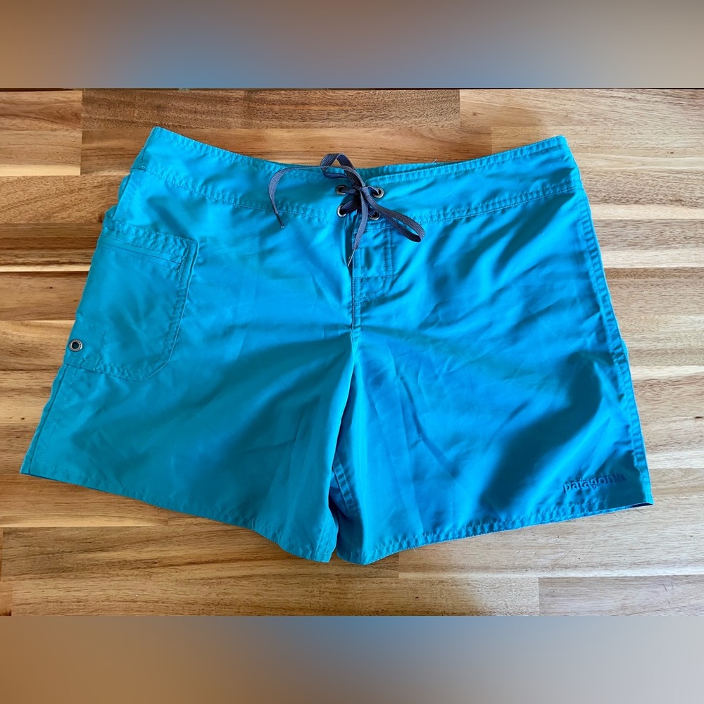 NWT Patagonia Current Boardie Mineral Springs shorts women 6